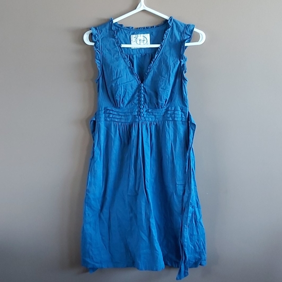 Dress - Picture 1 of 1